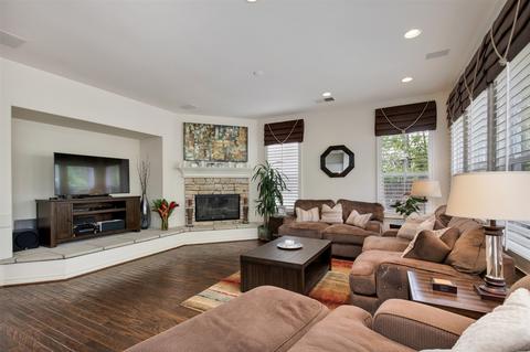 2876 Vista Acedera, Carlsbad, CA 92009 photo 10