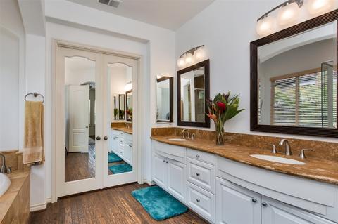 2876 Vista Acedera, Carlsbad, CA 92009 photo 18