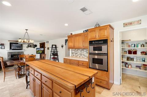 344 La Purisma Way, Oceanside, CA 92057 photo 9