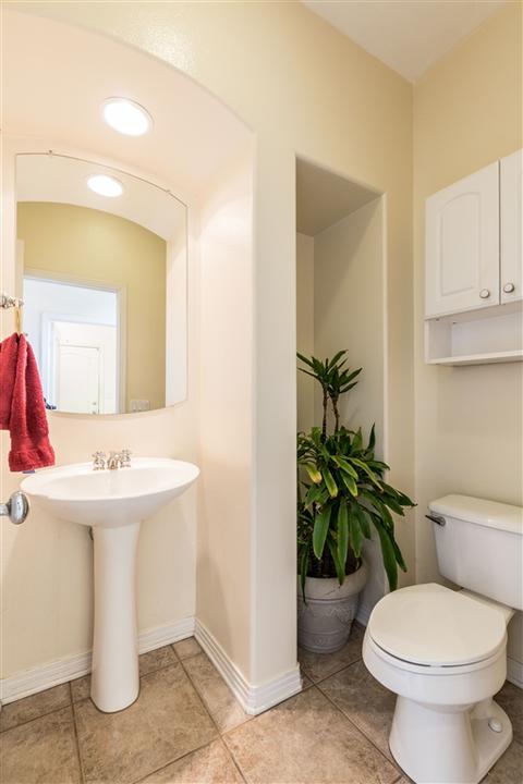 7424 Capstan Dr, Carlsbad, CA 92011 photo 8