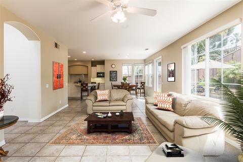 7424 Capstan Dr, Carlsbad, CA 92011 photo 3