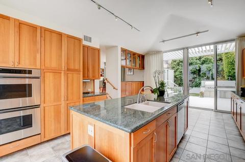 8311 El Paseo Grande, La Jolla, CA 92037 photo 11