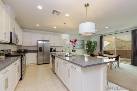 30086 Redding, Murrieta, CA 92563 photo 4