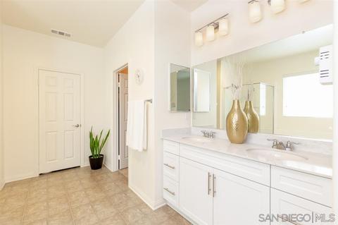 30086 Redding, Murrieta, CA 92563 photo 18