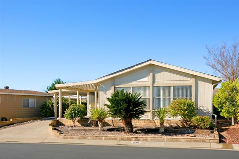 1430 Puritan Dr, Oceanside, CA 92057 photo 2