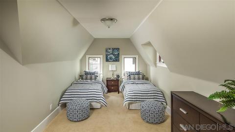 6752 Tyrian, La Jolla, CA 92037 photo 11