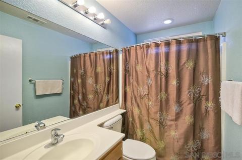 268 Apple Gln, Escondido, CA 92025 photo 17