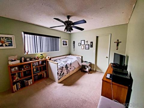 151 Lakeview Ave, Spring Valley, CA 91977 photo 5