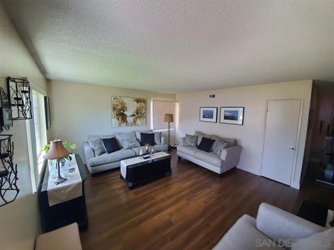 151 Lakeview Ave, Spring Valley, CA 91977 photo 2