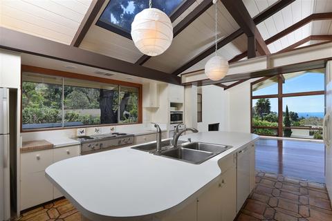 2580 Hidden Valley Rd, La Jolla, CA 92037 photo 8