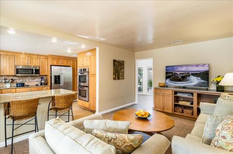 801 Hitching Post Rd, Vista, CA 92081 photo 6