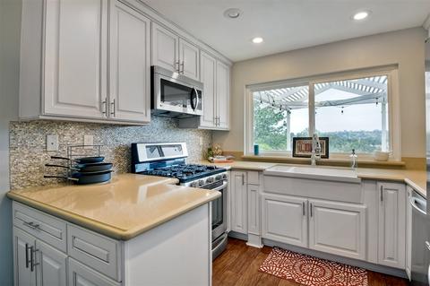 1848 E Pointe Ave, Carlsbad, CA 92008 photo 9