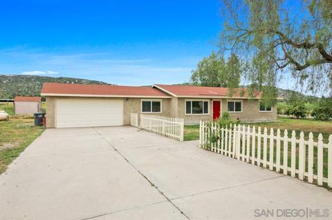 1215 Magnolia Ave, Ramona, CA 92065 photo 1