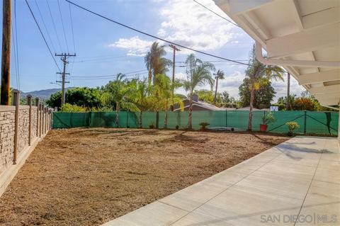 815 E Bobier Dr, Vista, CA 92084 photo 5