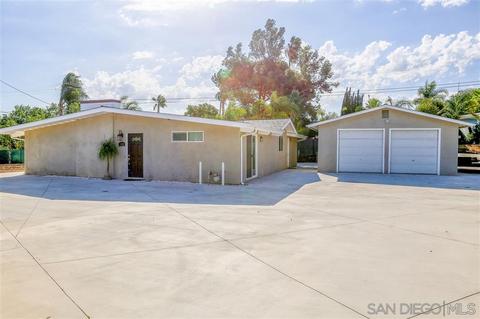 815 E Bobier Dr, Vista, CA 92084 photo 3