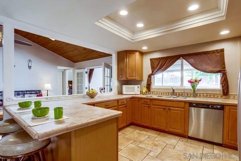 4151 Alana Cir, Oceanside, CA 92056 photo 11