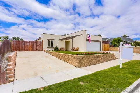 4151 Alana Cir, Oceanside, CA 92056 photo 2