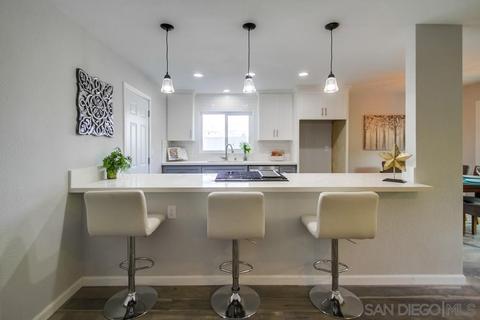 2452 Sarbonne Dr, Oceanside, CA 92054 photo 1