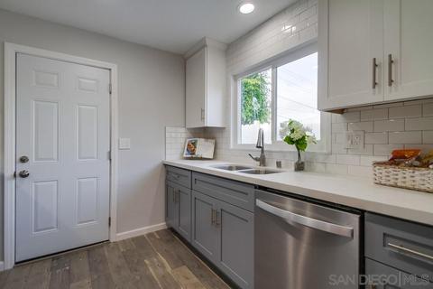 2452 Sarbonne Dr, Oceanside, CA 92054 photo 7