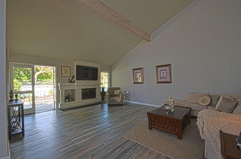 4048 Aeolia Way, Oceanside, CA 92056 photo 3