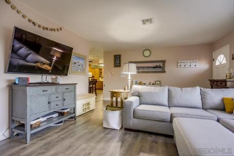 3019 Susan Cir, Oceanside, CA 92056 photo 4