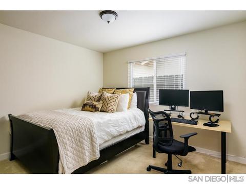 13021 Gate Dr, Poway, CA 92064 photo 18