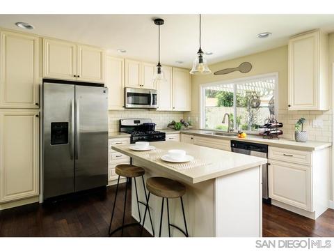 13021 Gate Dr, Poway, CA 92064 photo 8