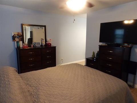 10095 Nuerto Ln, Spring Valley, CA 91977 photo 13
