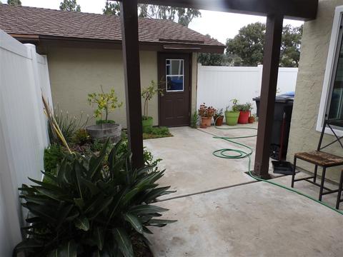 10095 Nuerto Ln, Spring Valley, CA 91977 photo 25