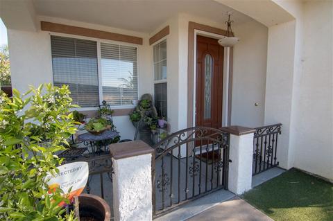 938 E J St, Chula Vista, CA 91910 photo 3