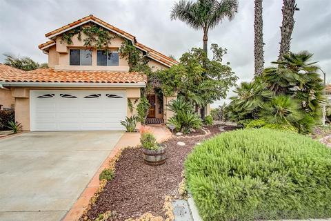 1676 Olympus Loop Dr, Vista, CA 92081 photo 1
