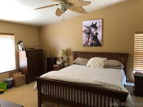 5470 Parrolette Ct, Oceanside, CA 92057 photo 13
