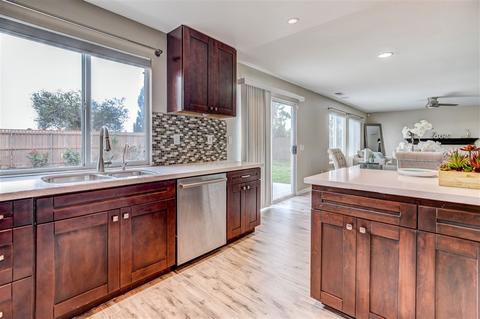 2142 Chateau Ct, Chula Vista, CA 91913 photo 8