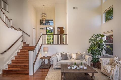 2361 Darlington Row, La Jolla, CA 92037 photo 4