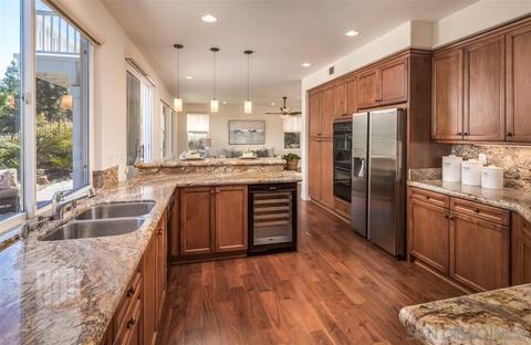 2361 Darlington Row, La Jolla, CA 92037 photo 8