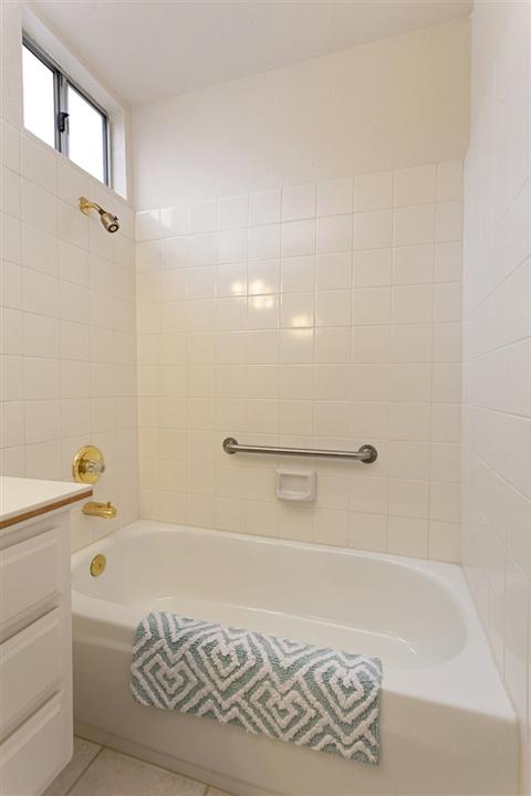 4563 Cordoba Way, Oceanside, CA 92056 photo 10