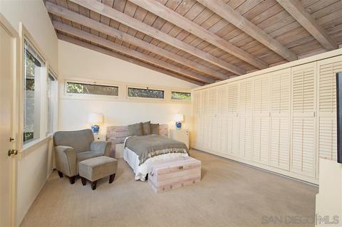 10 E Roseland Dr, La Jolla, CA 92037 photo 18
