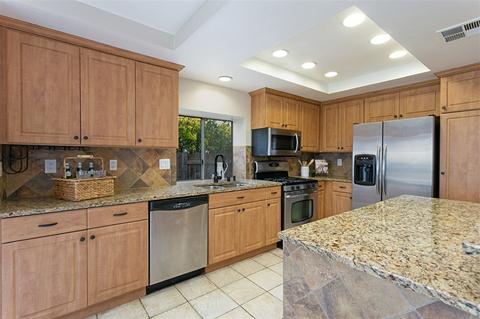 5352 Gooseberry Way, Oceanside, CA 92057 photo 9