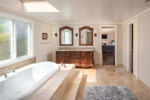 5920 Rutgers Rd, La Jolla, CA 92037 photo 12