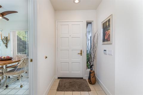 4673 Barcelona Way, Oceanside, CA 92056 photo 5