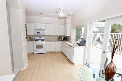 4996 Lamia Way, Oceanside, CA 92056 photo 9