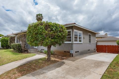 114 E St, Chula Vista, CA 91910 photo 3