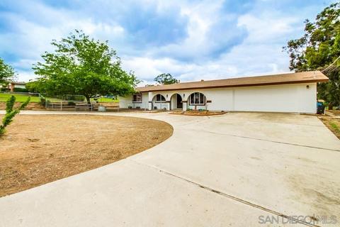 1250 10th St, Ramona, CA 92065 photo 3
