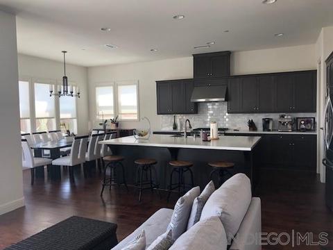 4815 Nelson Ct, Carlsbad, CA 92010 photo 3
