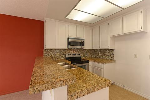 8036 Caminito Gianna, La Jolla, CA 92037 photo 7