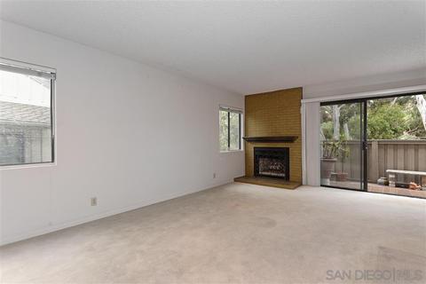 8036 Caminito Gianna, La Jolla, CA 92037 photo 4