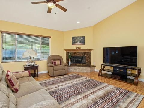 40789 Via De La Roca, Fallbrook, CA 92028 photo 5