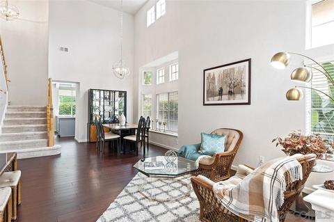 7079 Zubaron Ln, Carlsbad, CA 92009 photo 4