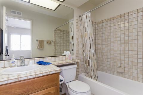 6845 Batiquitos Dr, Carlsbad, CA 92011 photo 15