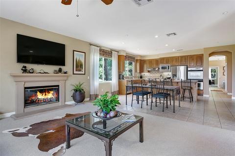 1446 Burris Dr, El Cajon, CA 92019 photo 3